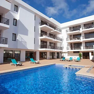 https://apartamentos-don-quijote.balearic-islands.net