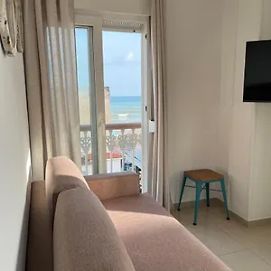 https://apartamentos-la-proa.hotelsinnerja.org